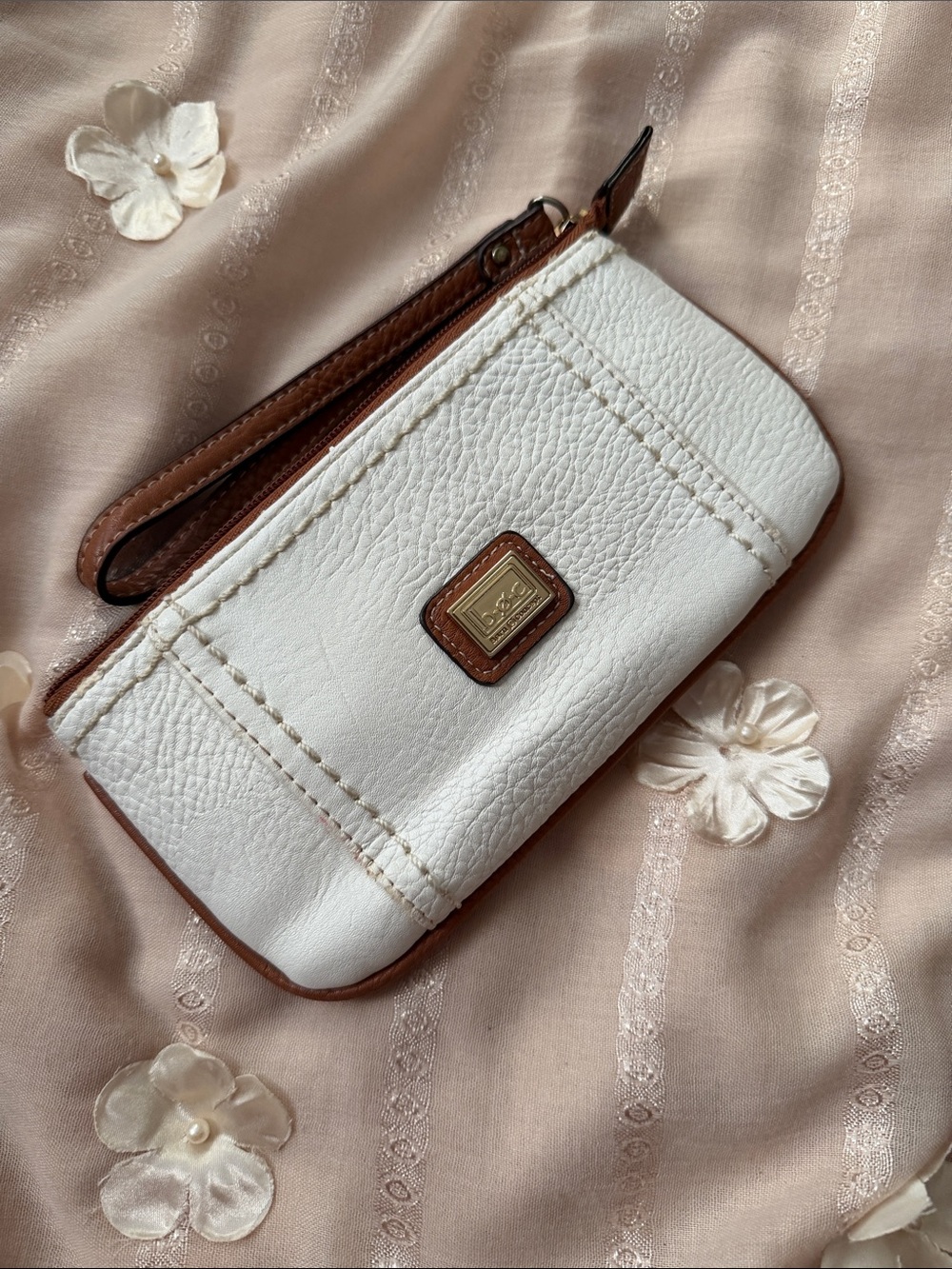 White Leather Wristlet Clutch with Brown Trim